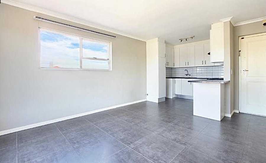 1 Bedroom Property for Sale in Table View Western Cape
